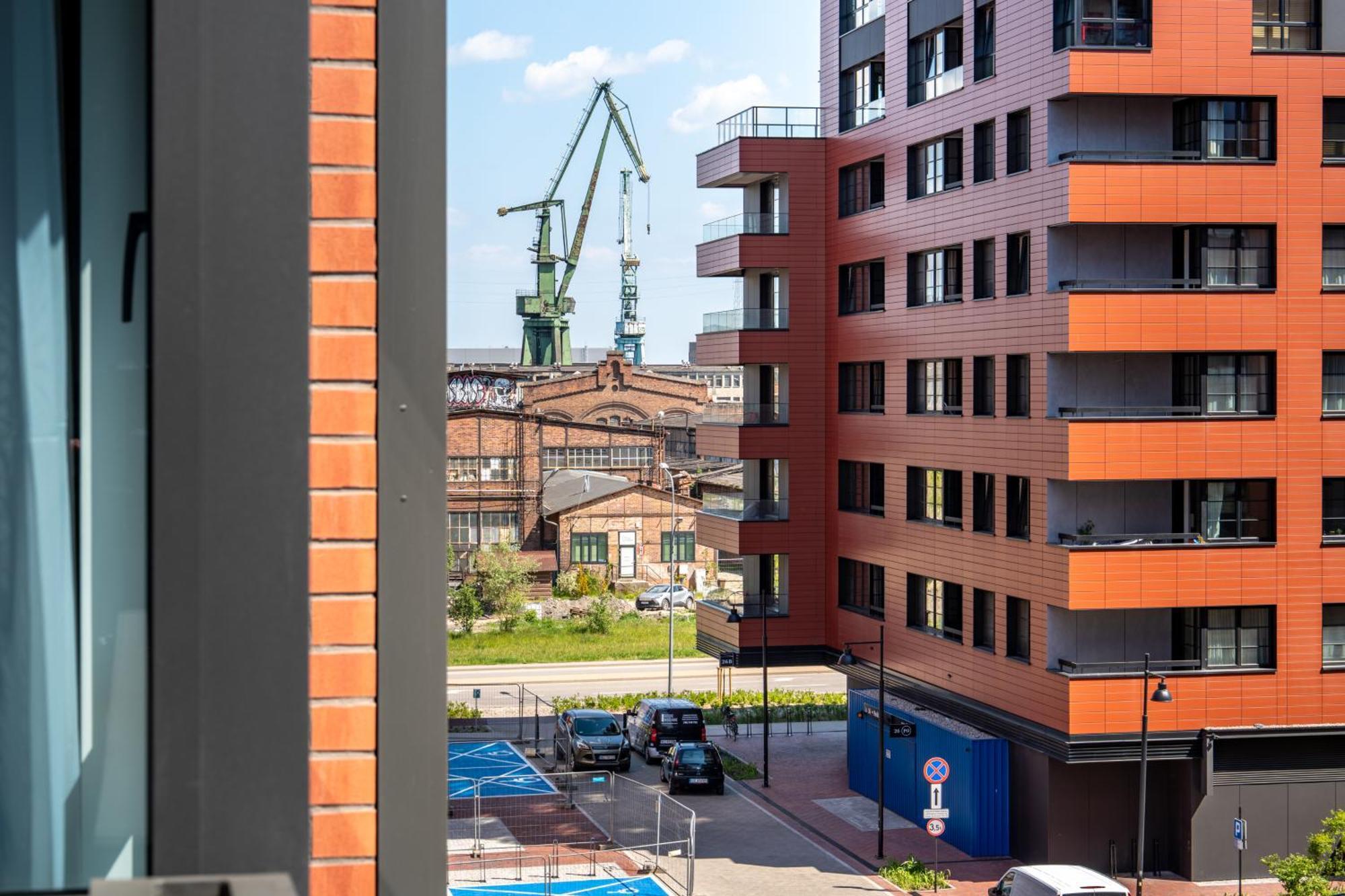 Apartamenty Sun & Snow Doki Gdańsk Exteriör bild